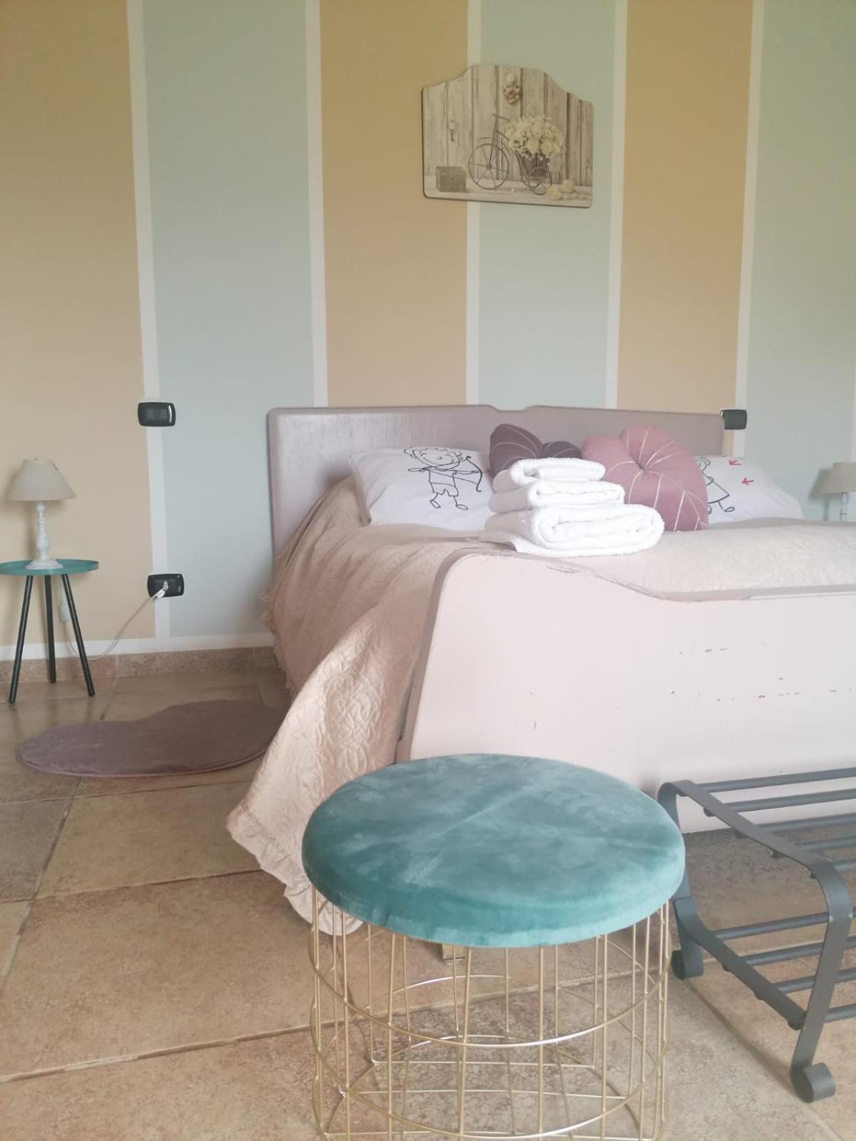 Bed and Breakfast Casale Cavatella Sermoneta Exterior foto