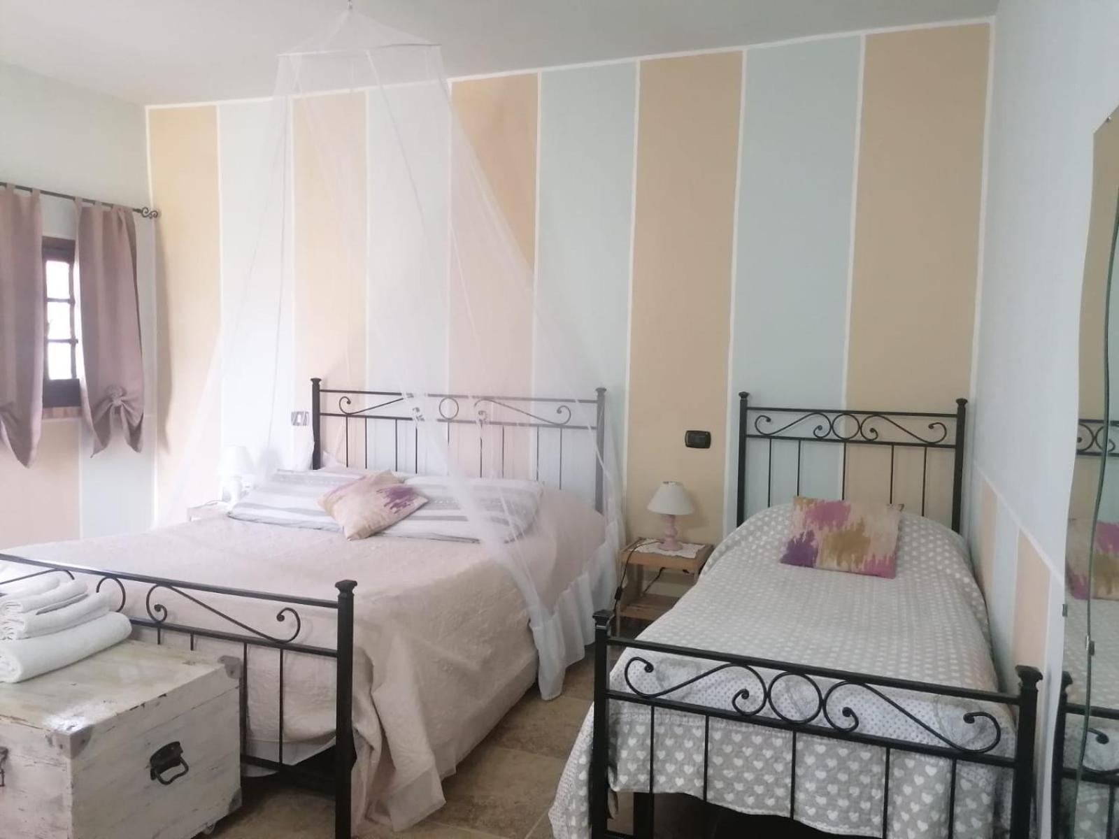 Bed and Breakfast Casale Cavatella Sermoneta Exterior foto