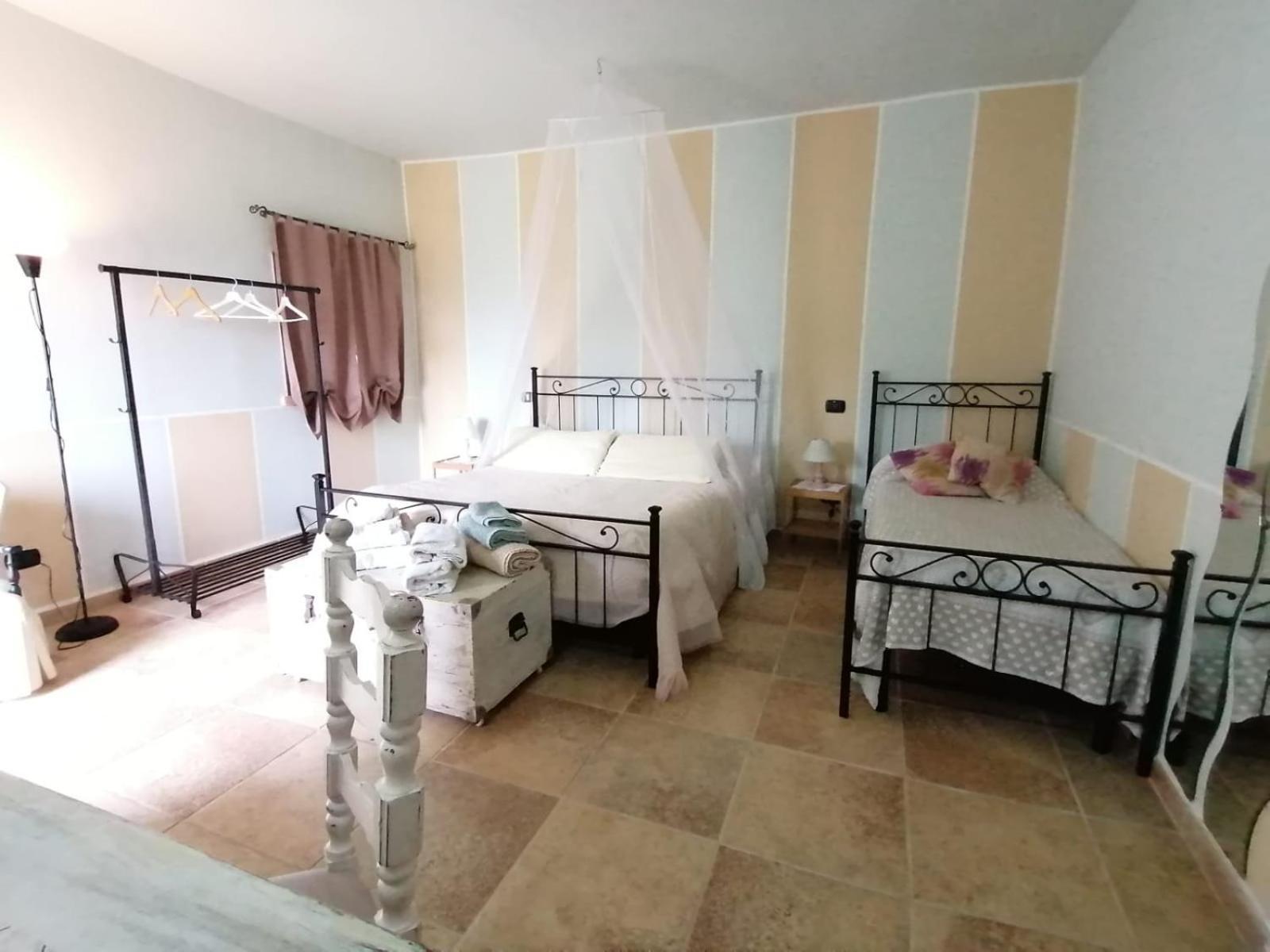 Bed and Breakfast Casale Cavatella Sermoneta Exterior foto